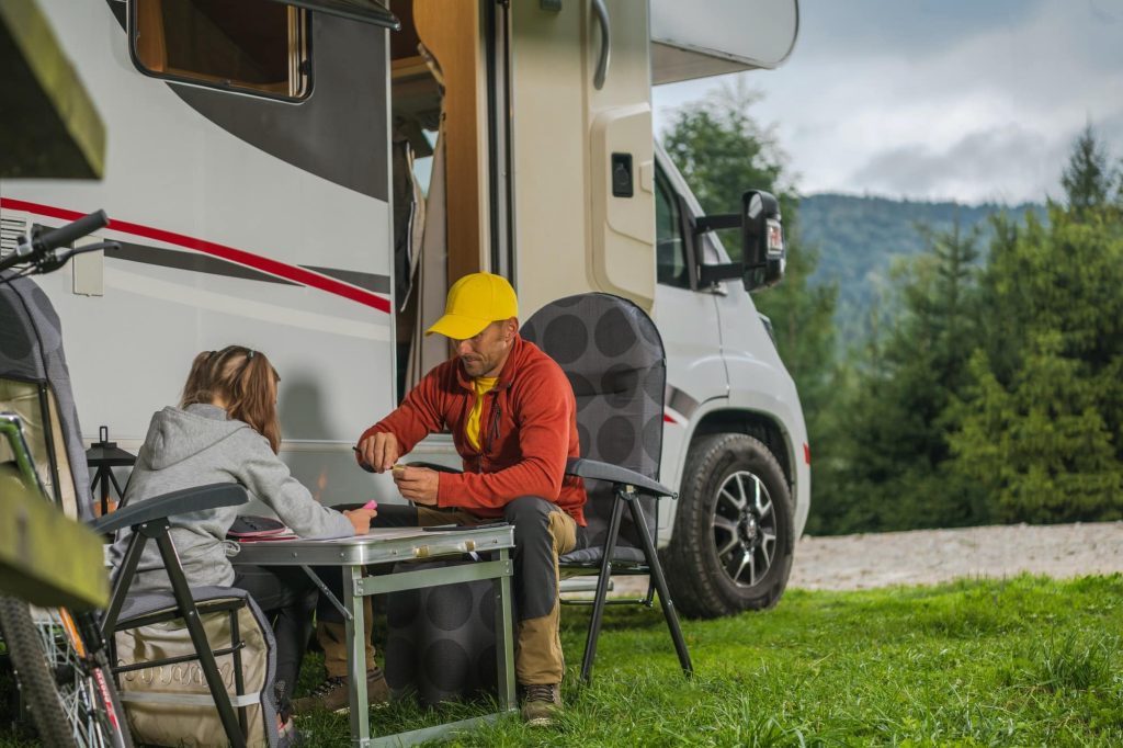 Quels sont les avantages de l’achat d’un camping-car d’occasion plutôt que neuf ?